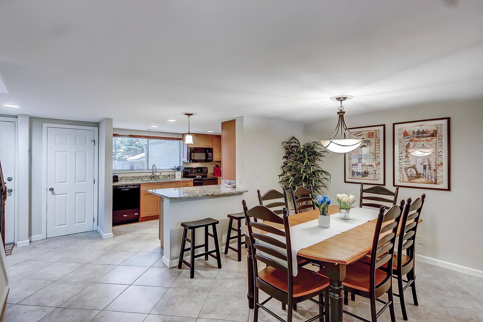 Stones Throw Villa Hilton Head Island Room photo