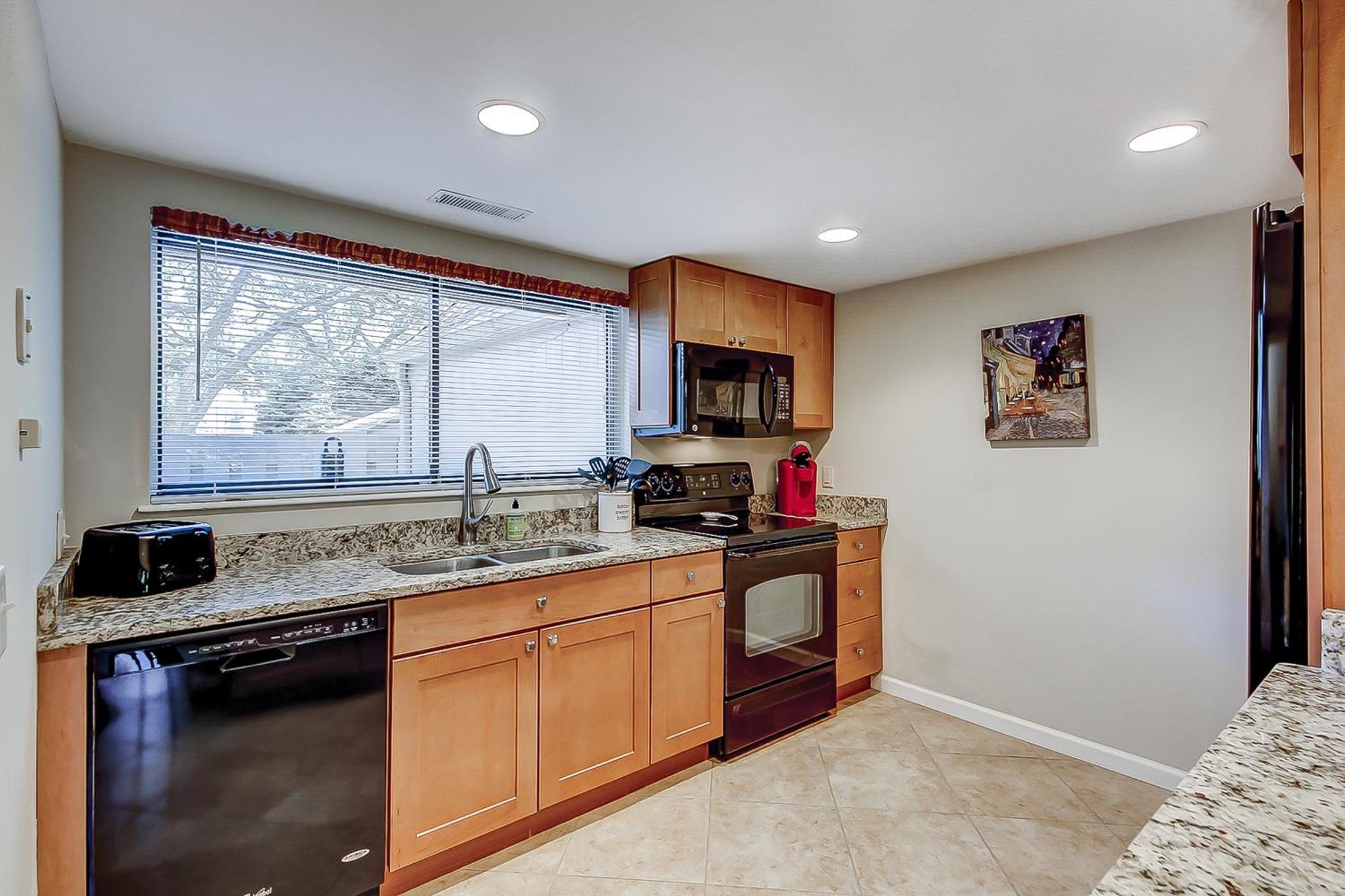 Stones Throw Villa Hilton Head Island Room photo