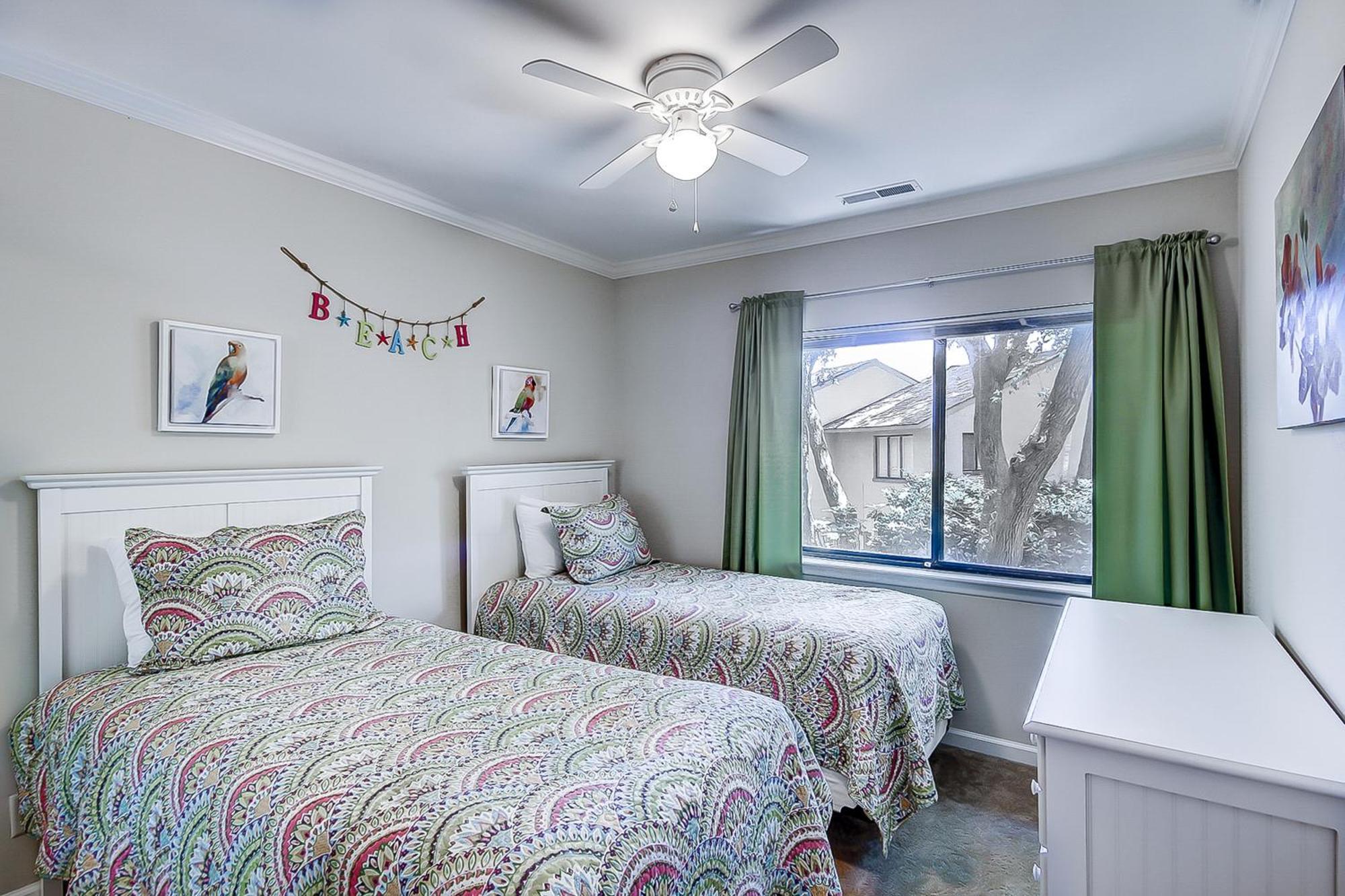 Stones Throw Villa Hilton Head Island Room photo